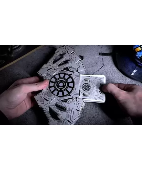 Iron Man V3 MK1 – Premium Playing Cards | Emagie.ro