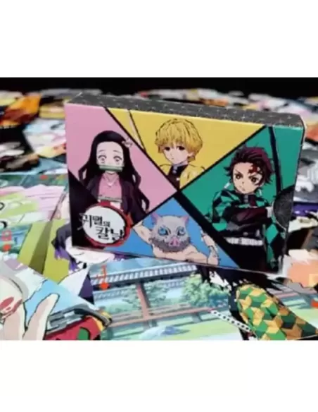 Demon Slayer V1 Landscape – Cărți de joc premium | Emagie.ro