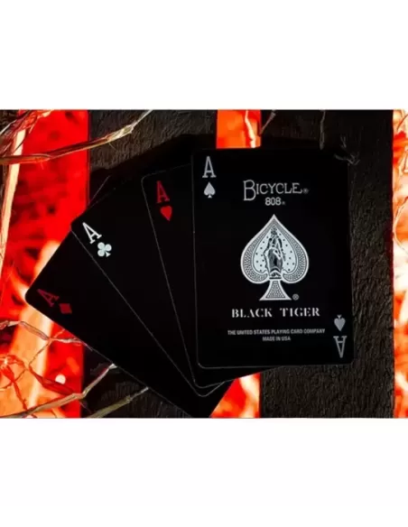 Black Tiger Revival Edition – Cărți de joc premium | Emagie.ro