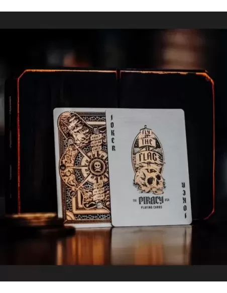Piracy – Playing Cards de colecție premium | Emagie.ro