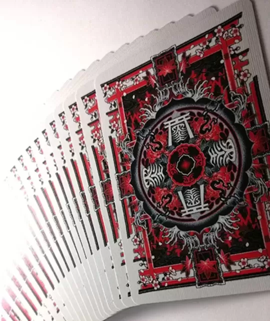 Bicycle Sumi Kitsune Tale Teller – Cărți de joc premium | Emagie.ro