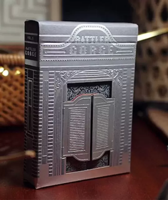 Rattler Gorge Noir Gilded – Premium Playing Cards | Emagie.ro