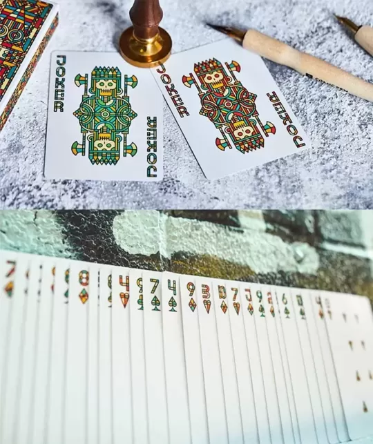 Bloodlines Ruby Red by Riffle Shuffle – Premium Playing Cards | Emagie.ro