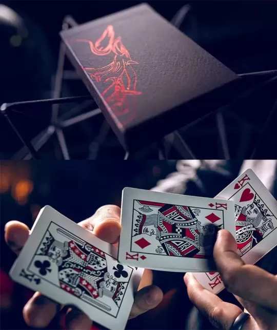 Hannya v2 – Cărți de joc premium | Emagie.ro