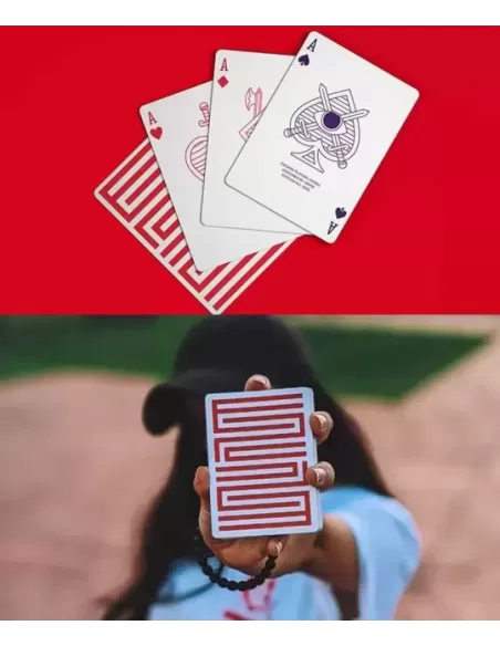 Red Enigma – Cărți de joc premium | Emagie.ro