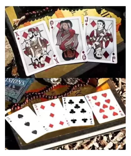 Visions Present – Cărți de joc premium | Emagie.ro