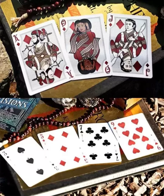 Visions Present – Cărți de joc premium | Emagie.ro