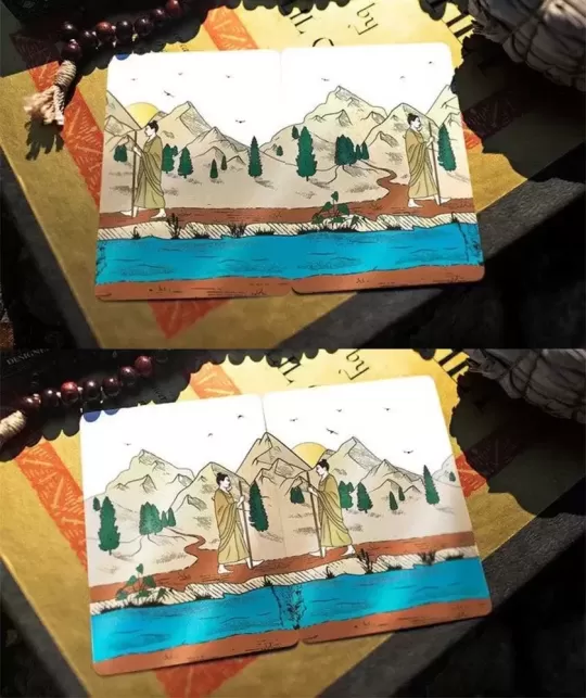 Visions Present – Cărți de joc premium | Emagie.ro