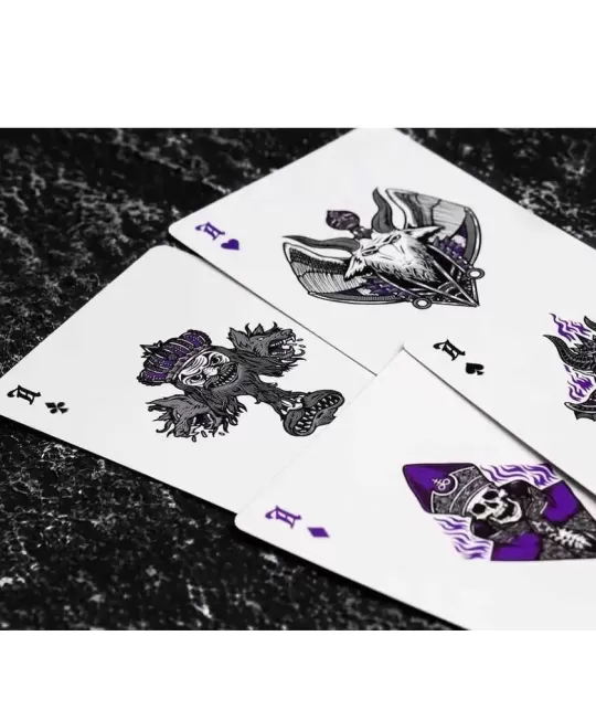 Inferno Violet Vengeance Edition – Cărți de joc premium | Emagie.ro