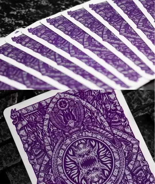 Inferno Violet Vengeance Edition – Cărți de joc premium | Emagie.ro