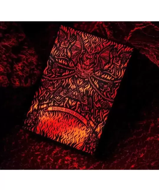 Inferno Bloodborne Foiled Edition – Cărți de joc premium | Emagie.ro