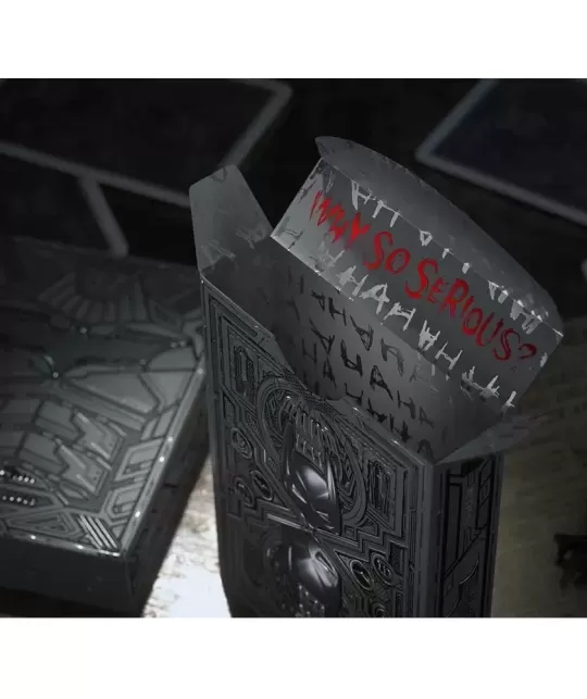 The Dark Knight x Batman by theory11 – Cărți de joc premium | Emagie.ro