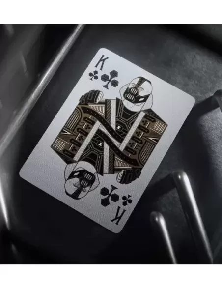 The Dark Knight x Batman by theory11 – Cărți de joc premium | Emagie.ro