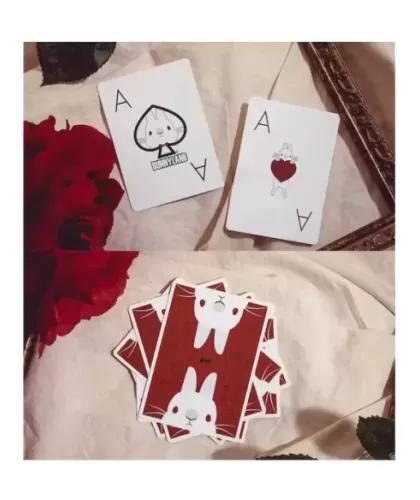 BUNNYLAND – Cărți de joc premium | Emagie.ro