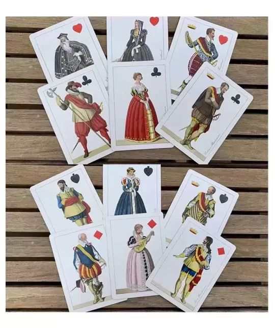 Gilded Cottas Almanac 3 – Cărți de joc premium | Emagie.ro