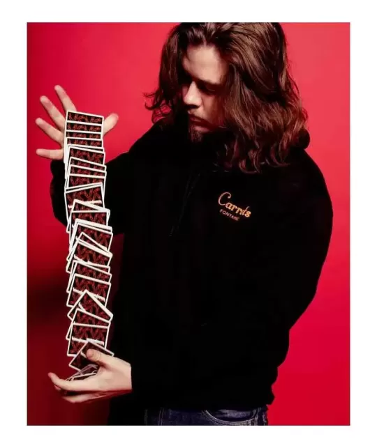 Fontaine Carrots V3 – Cărți de joc premium | Emagie.ro