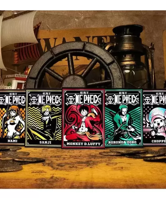One Piece 9 Decks Set Exclusive Foiled Collection – Cărți de joc premium | Emagie.ro