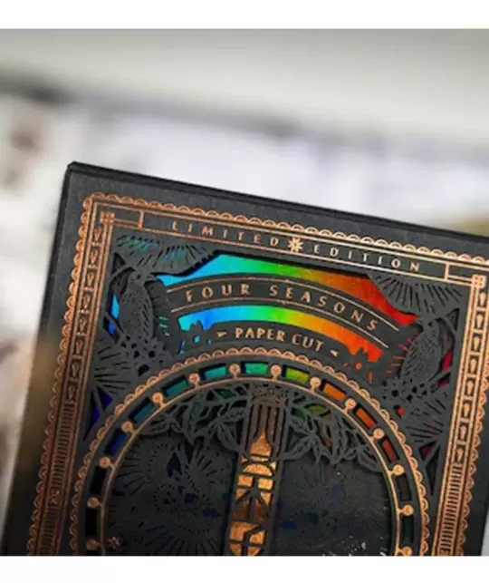 Four Seasons White Boxed Set – Cărți de joc premium | Emagie.ro