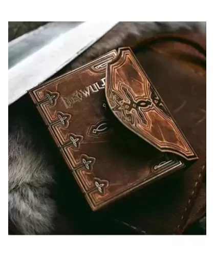 Beowulf by Kings Wild – Cărți de joc premium | Emagie.ro 2