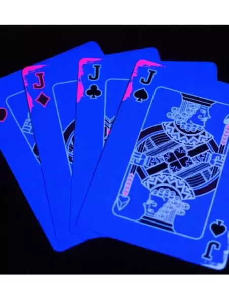 Chris Cards GLOW – Premium playing cards | Emagie.ro