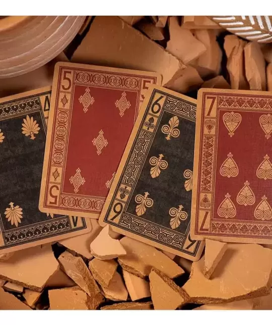 Iliad by Kings Wild Project – Cărți de joc premium | Emagie.ro