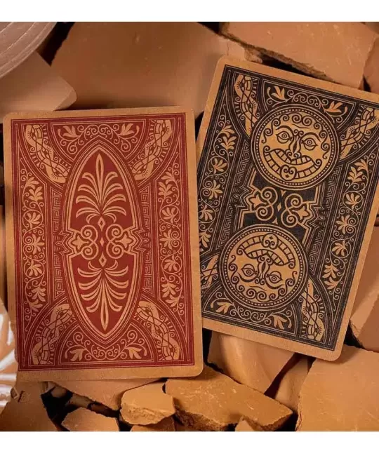 Iliad by Kings Wild Project – Cărți de joc premium | Emagie.ro