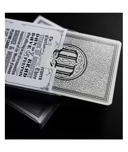 Smoke and Mirrors 15th Anniversary Ed. Smoke White – Cărți de joc premium | Emagie.ro 2