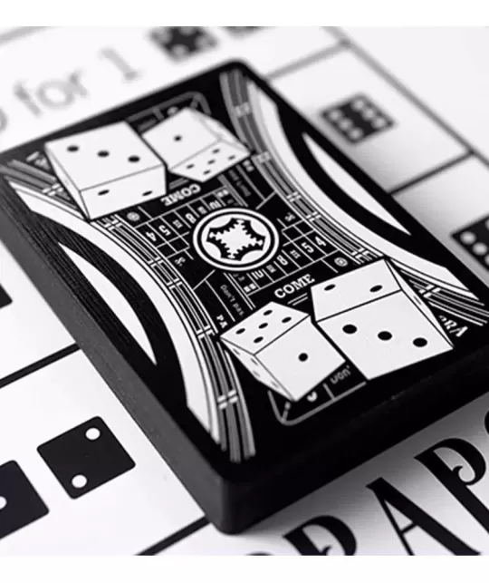 Craps by Mechanic Industries – Cărți de joc premium | Emagie.ro