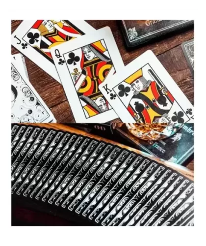 Smoke & Mirror Mirror - Black Standard Limited Edition Playing Cards | Emagie.ro 2