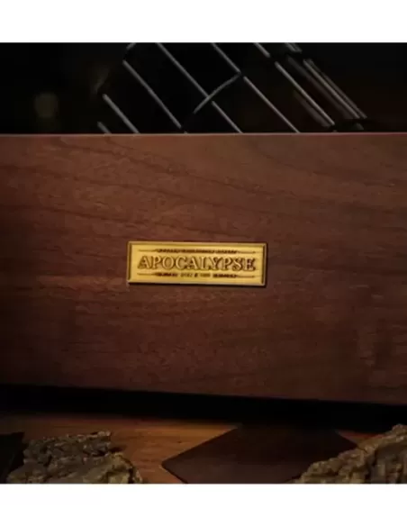 Apocalypse Bicycle Wooden Box Set – Cărți de joc premium | Emagie.ro