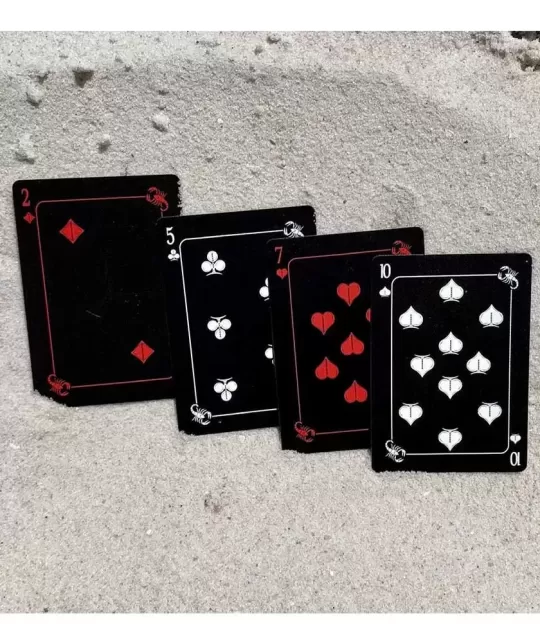 Bicycle Scorpion Red – Cărți de joc premium | Emagie.ro