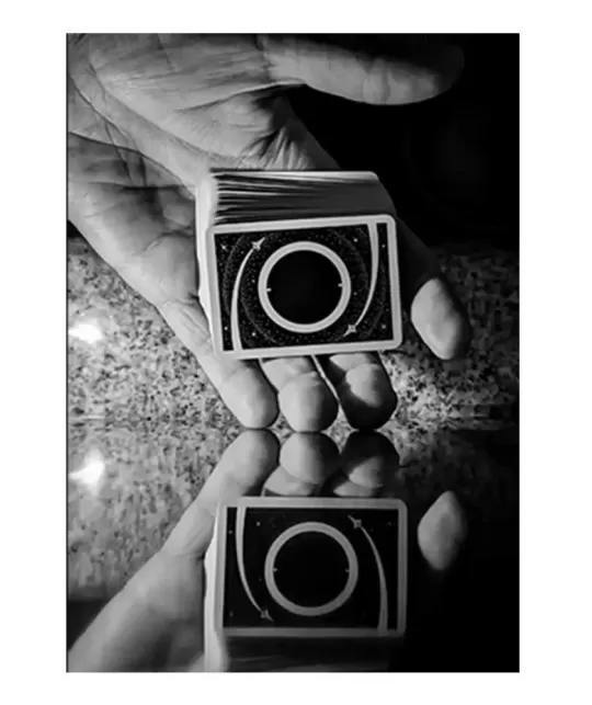 Orbit Lil Bits V4 Mini – Cărți de joc premium | Emagie.ro