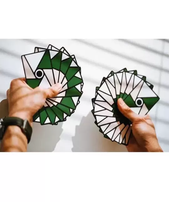 Virtuoso Open Court II – Cărți de joc premium | Emagie.ro