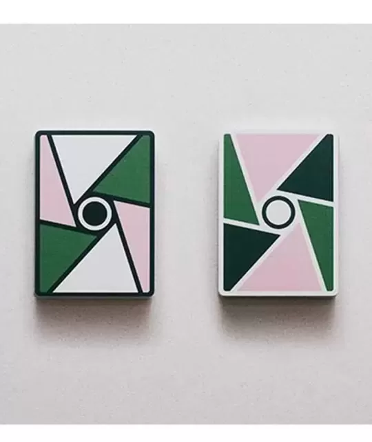 Virtuoso Open Court II – Cărți de joc premium | Emagie.ro