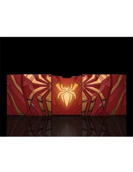 Spider-Man Iron Spider Armor Classic – Cărți de joc premium | Emagie.ro