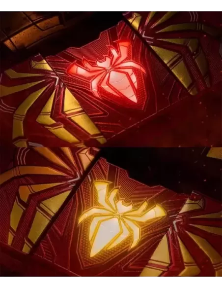 Spider-Man Iron Spider Armor Crimson – Premium Playing Cards | Emagie.ro