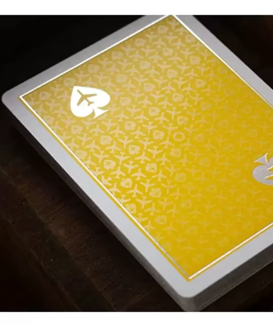 Lounge in Taxiway Yellow – Cărți de joc premium | Emagie.ro