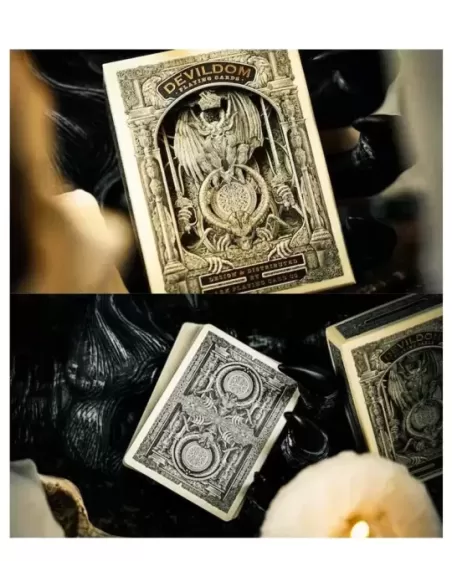 Devildom Classic Box Set – Cărți de joc premium | Emagie.ro