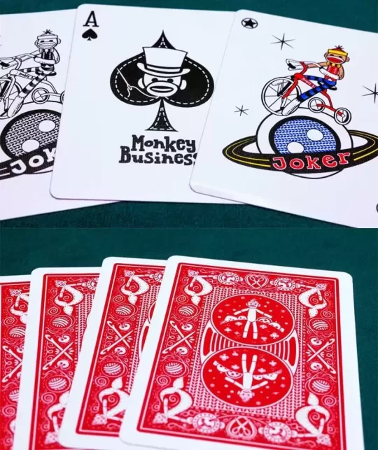 Monkey Business – Cărți de joc premium | Emagie.ro