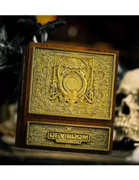 Devildom Deluxe Walnut Boxed Set – Cărți de joc premium | Emagie.ro
