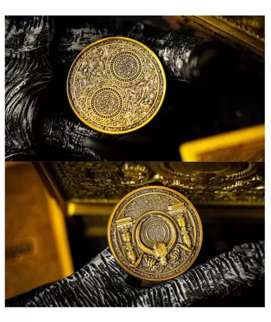 Devildom Deluxe Walnut Boxed Set – Cărți de joc premium | Emagie.ro