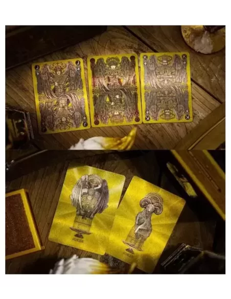 Halidom Deluxe Walnut Boxed Set – Cărți de joc premium | Emagie.ro