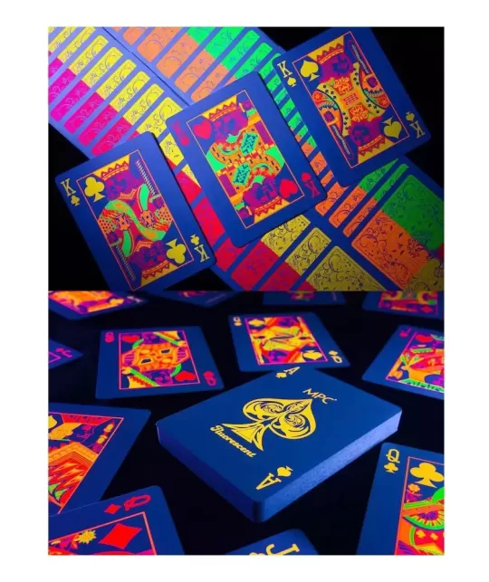 QUAD Fluorescent – Cărți de joc premium | Emagie.ro