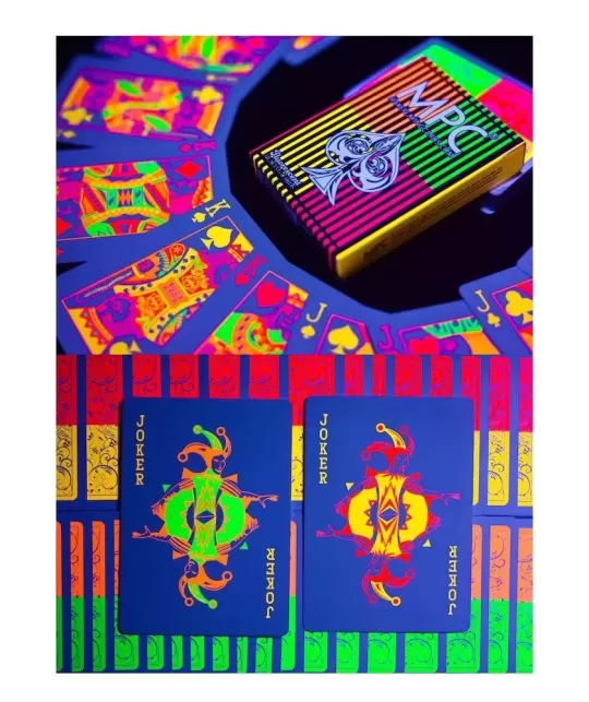 QUAD Fluorescent – Cărți de joc premium | Emagie.ro