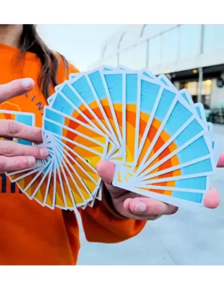 Suzy Accordion Cards – Cărți de joc premium | Emagie.ro