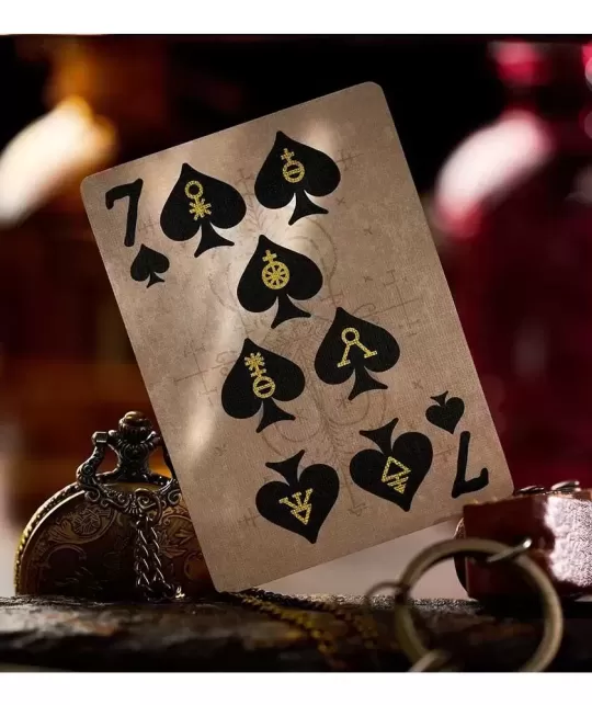 Odd Fellow Madame Laveau the Soothsayer Playing Cards – Cărți de joc premium | Emagie.ro