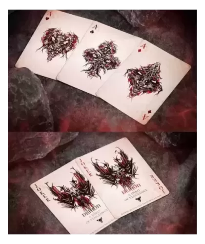 Demon V2 Gigantic Edition Deck Premium – Cărți de joc premium | Emagie.ro