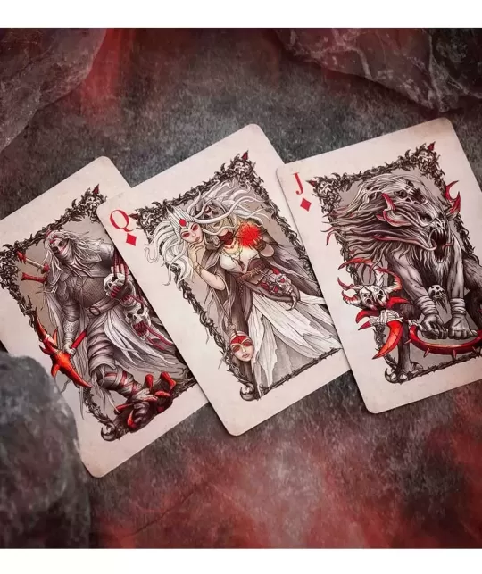 Demon V2 Gigantic Edition Deck Premium – Cărți de joc premium | Emagie.ro