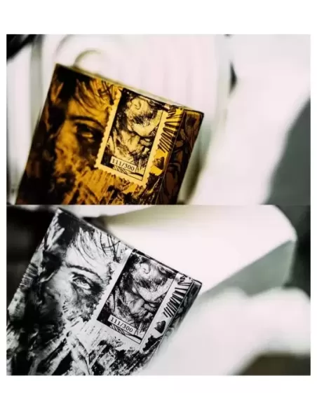 Deluxe Lacquer Collectors Box Set – Cărți de joc premium | Emagie.ro