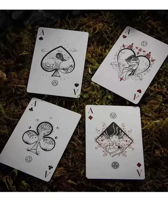 Fillide A Sicilian Folk Tale Acqua – Cărți de joc premium | Emagie.ro